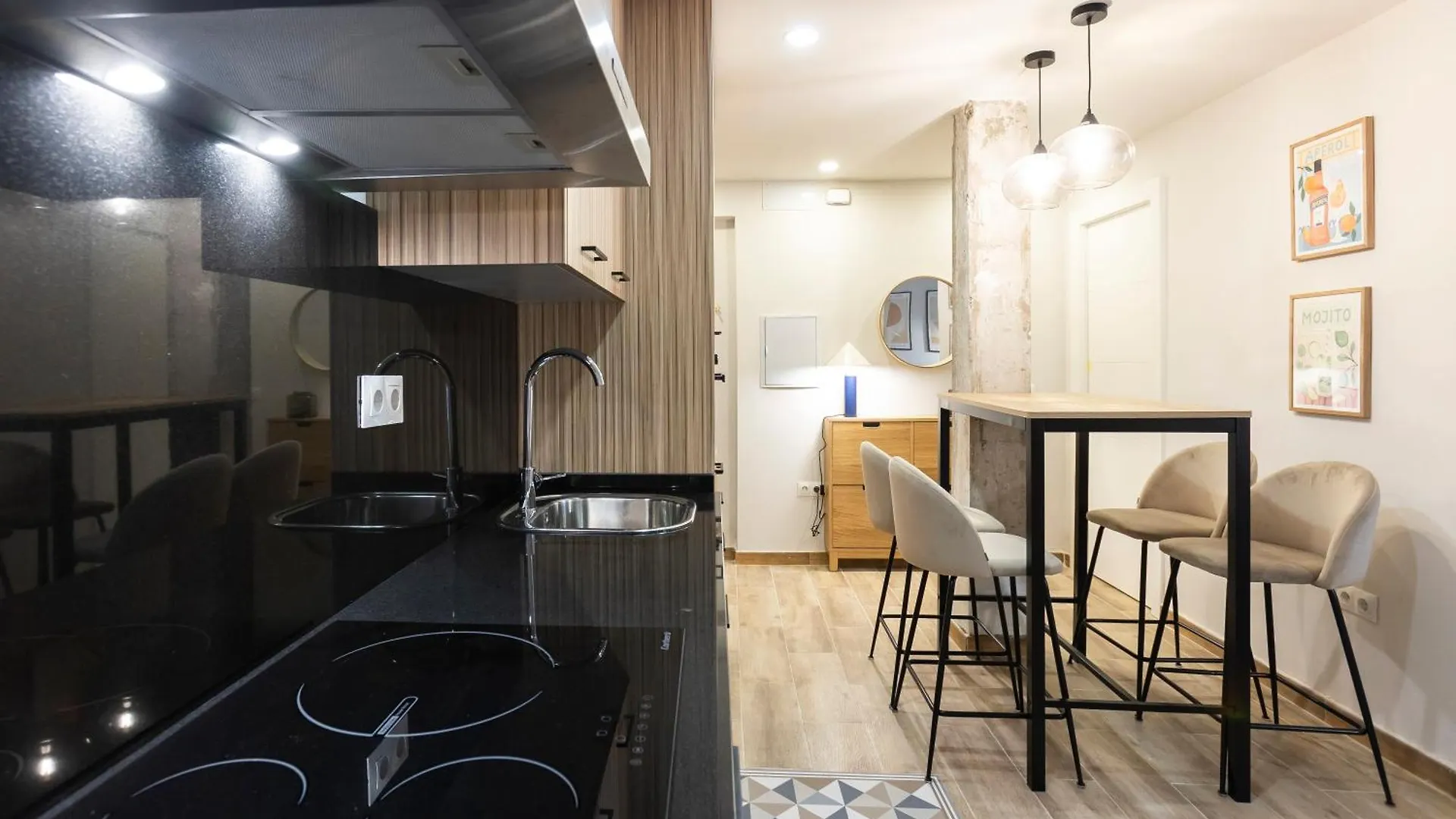 Malaga Chic Retreat Daire