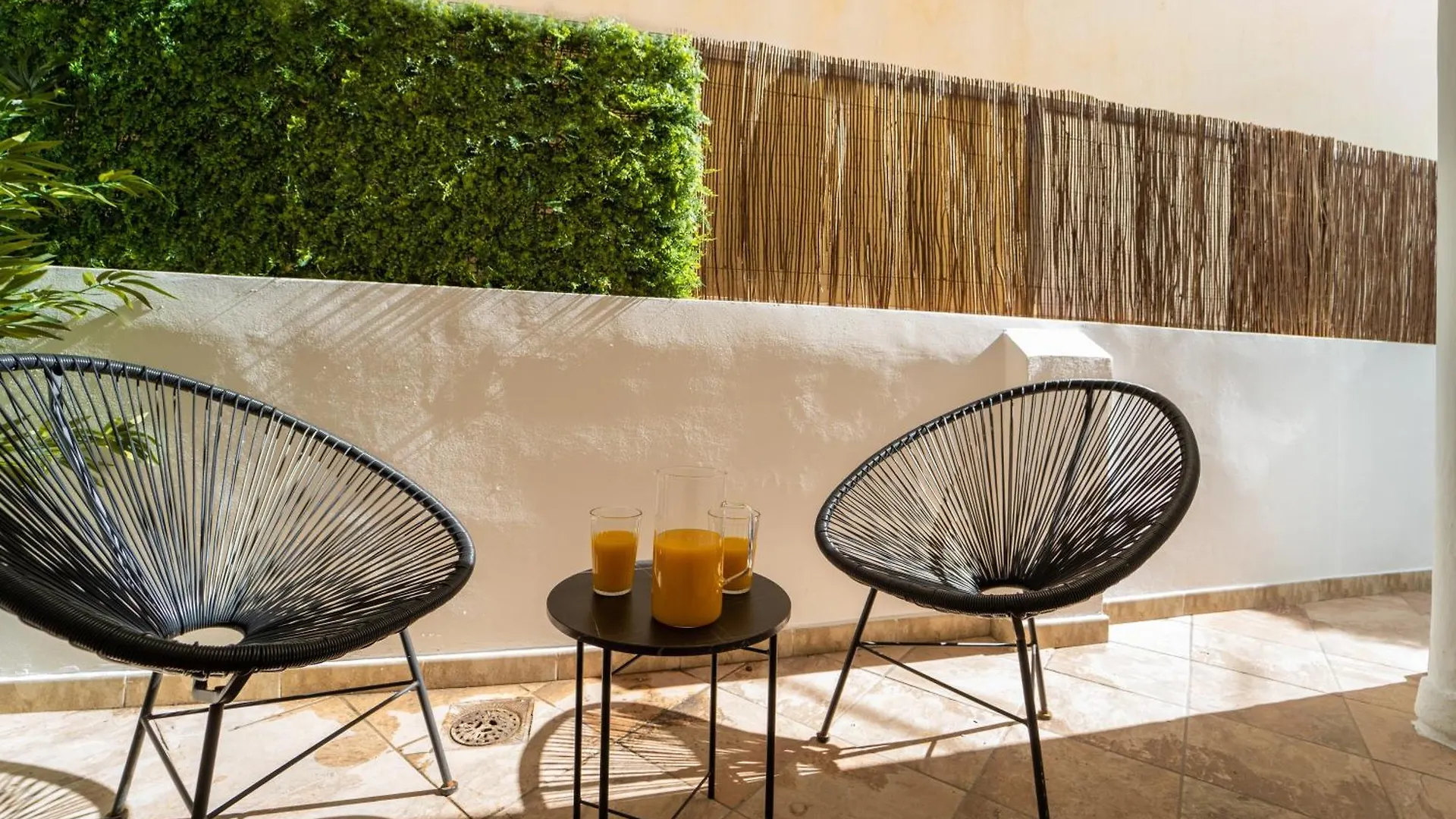 Malaga Chic Retreat Apartment