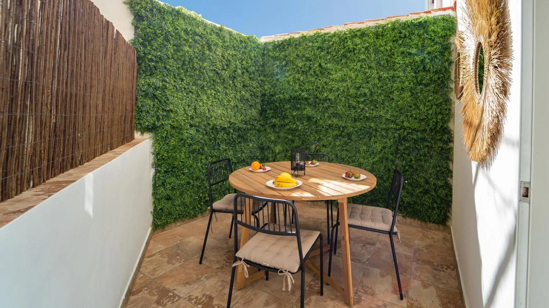 Malaga Chic Retreat Apartment